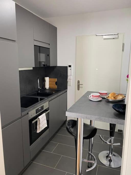 Luxus Appartment In Toplage Hannover Exteriör bild